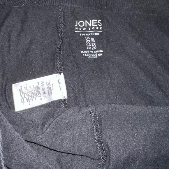 *WOMEN'S Jones New York Black Skort size 2x - Picture 3 of 6